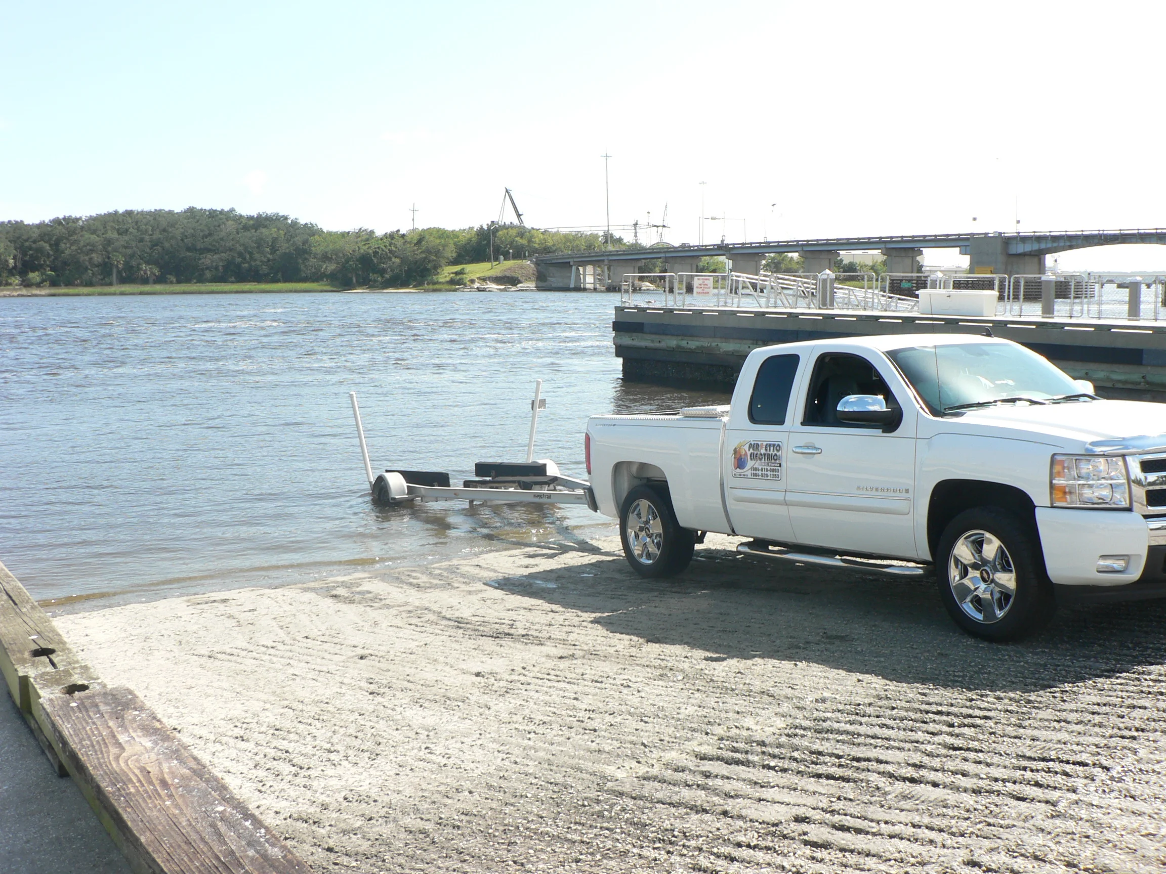 jim king boat ramp along sisters, jacksonville florida
